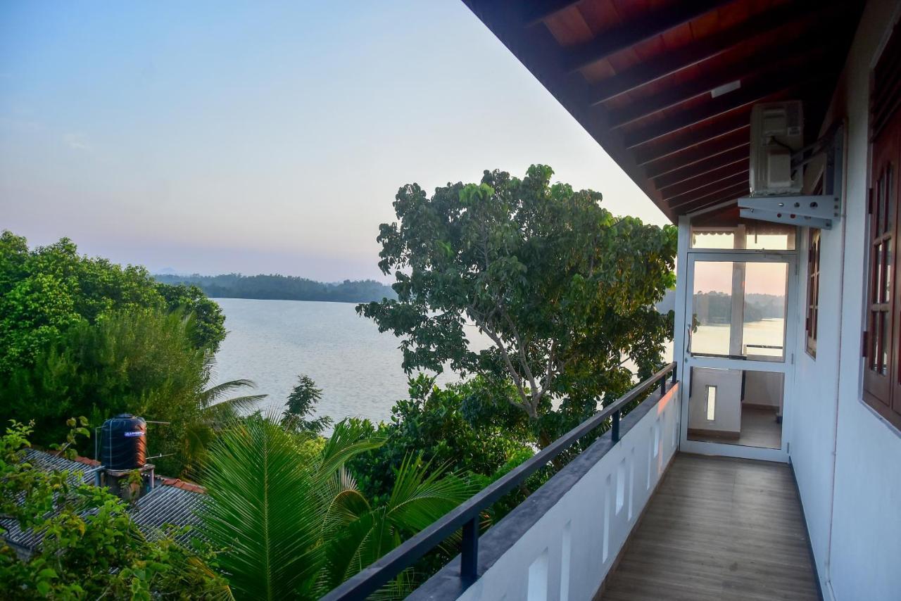 Villa Araliya Hikkaduwa Buitenkant foto