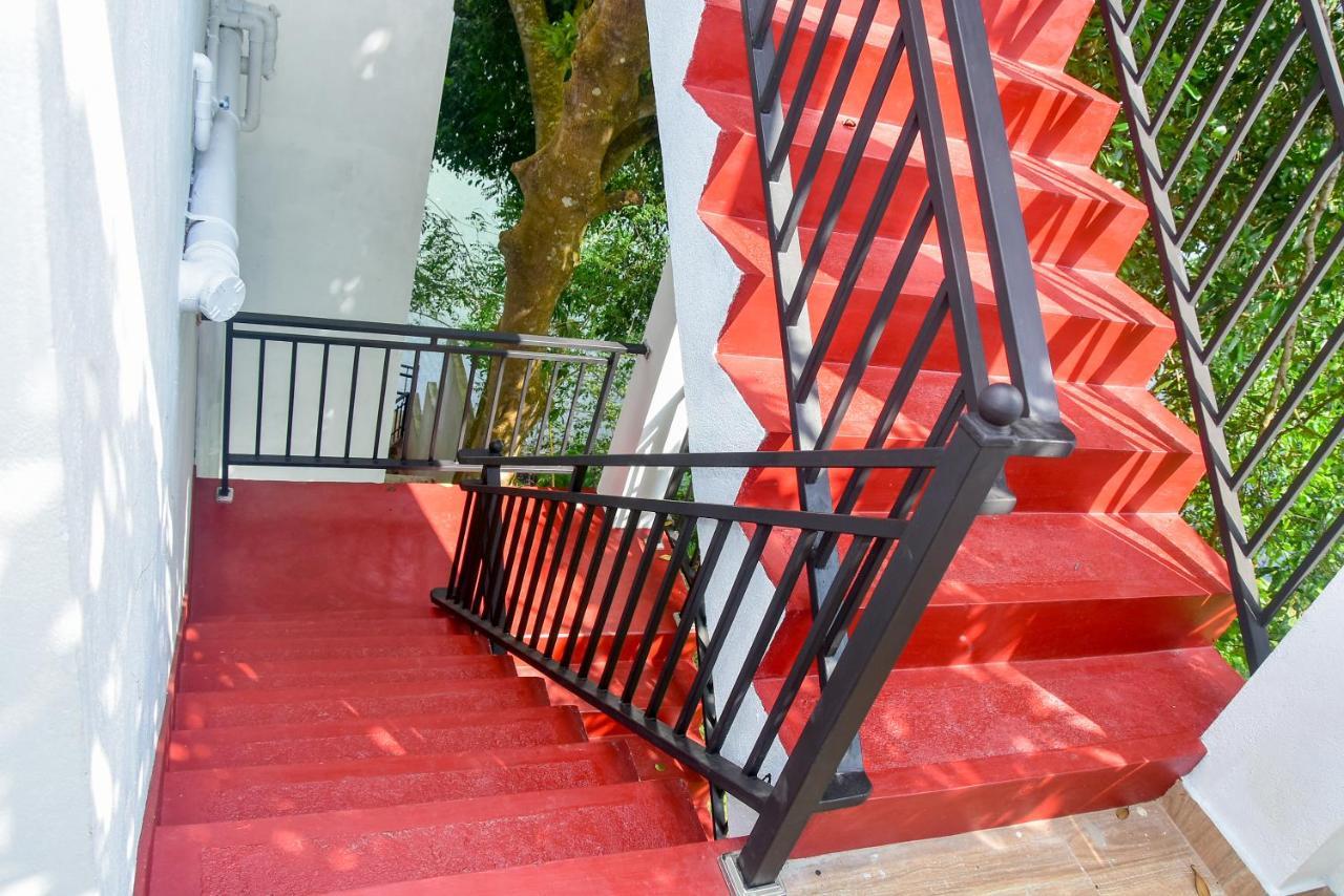 Villa Araliya Hikkaduwa Buitenkant foto