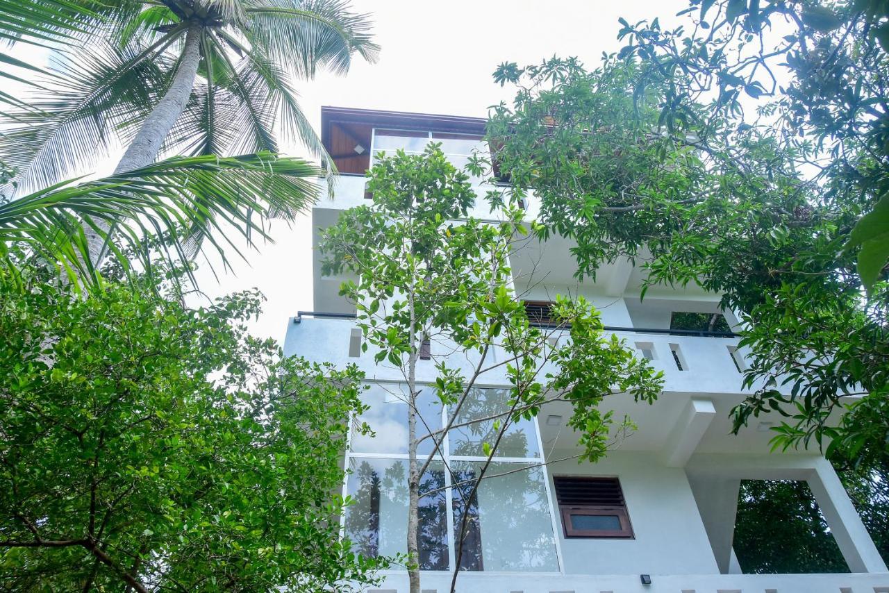 Villa Araliya Hikkaduwa Buitenkant foto