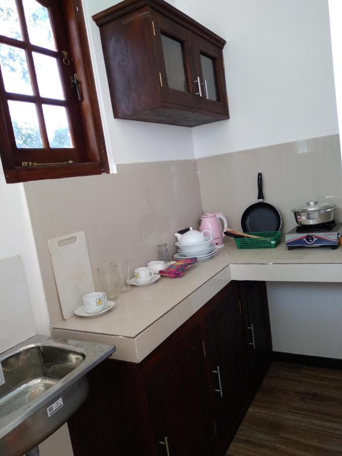 Villa Araliya Hikkaduwa Buitenkant foto