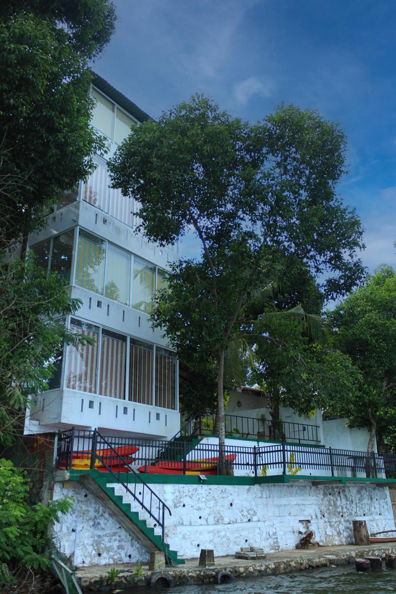 Villa Araliya Hikkaduwa Buitenkant foto