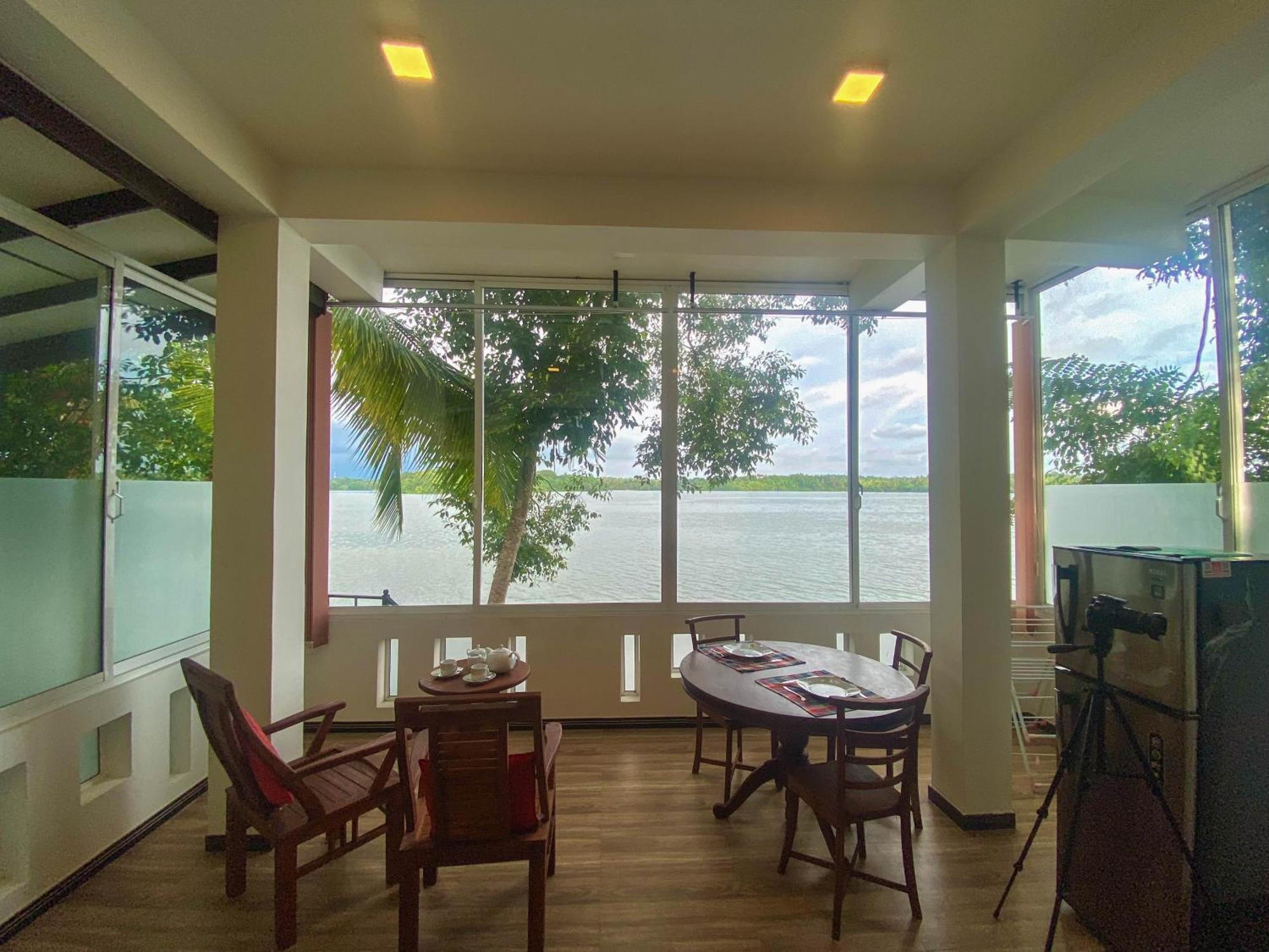 Villa Araliya Hikkaduwa Buitenkant foto