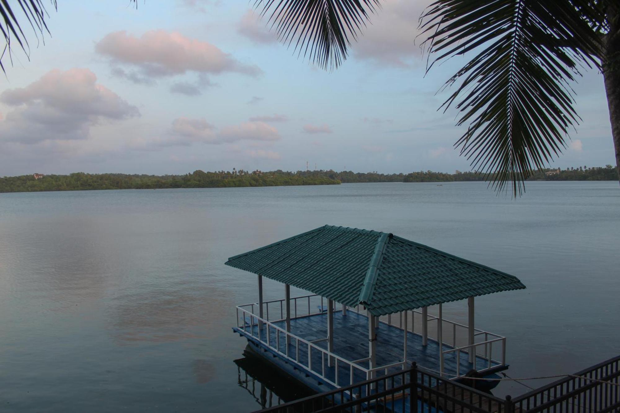 Villa Araliya Hikkaduwa Buitenkant foto